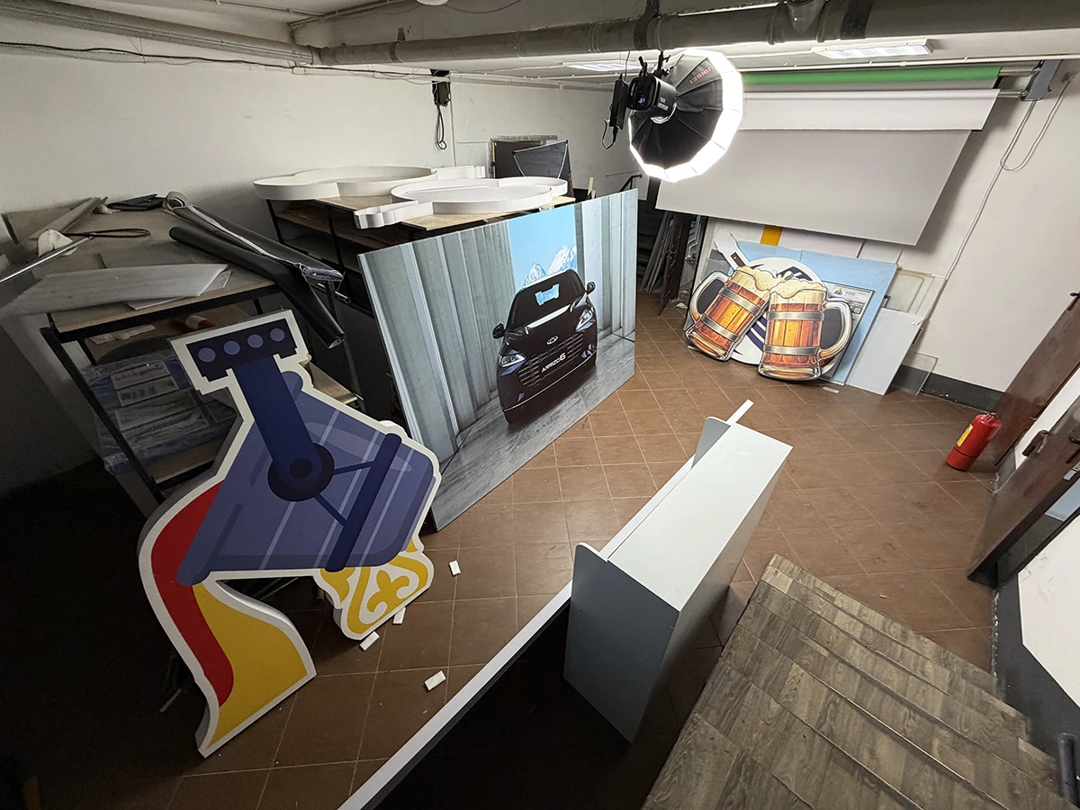 Склад материалов и сувениров для производства